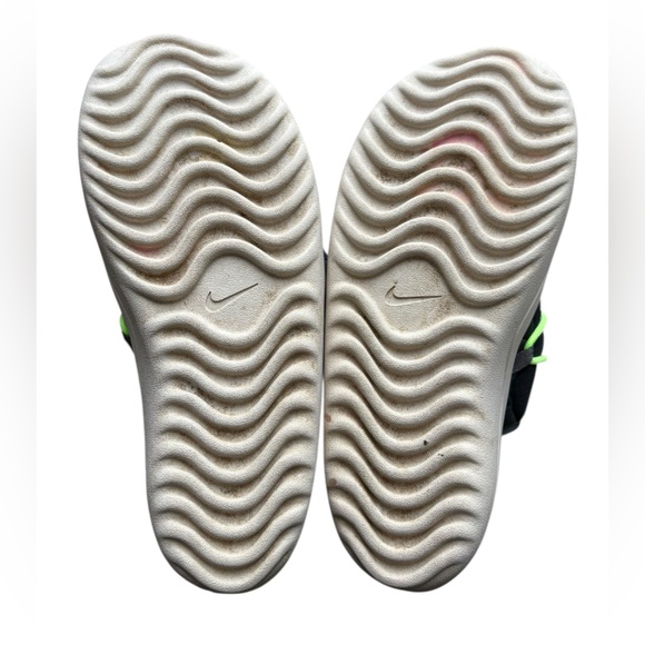 Nike Offline 3.0 Mule 'Black Ghost Green' size10. - Picture 8 of 9